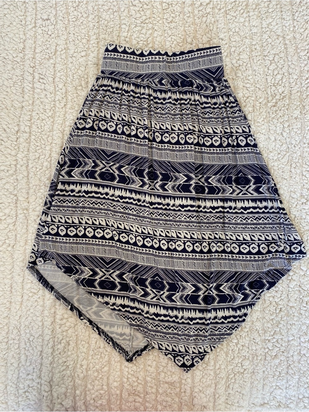 Rue21 Navy & White Geo-Print Asymmetrical Hem Skirt